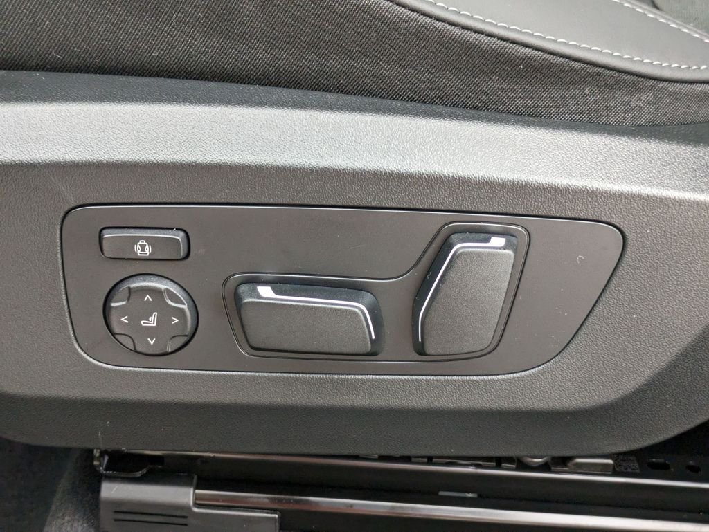 2025 BMW X3 30 - Photo 13