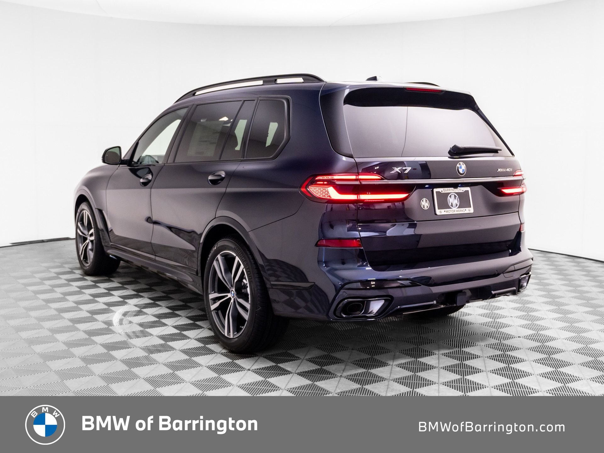 New 2027 Carbon Black Metallic BMW xDrive40i image 3