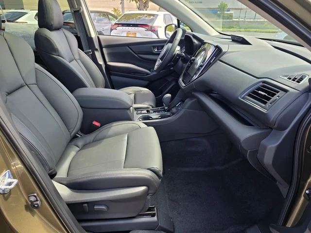 New 2026 AUTUMN GREEN METALLIC Subaru Limited Bronze Edition 7-Passenger image 10