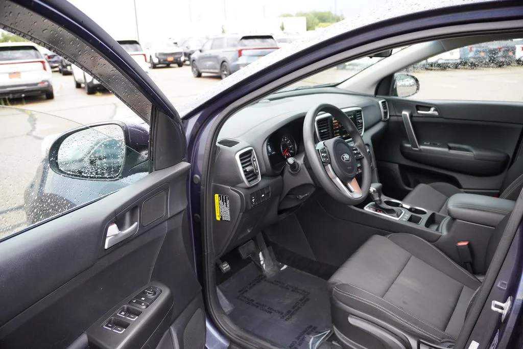 Certified Used 2020 Pacific Blue Kia LX image 14