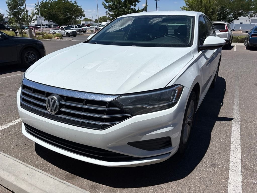 Used 2019 White Volkswagen 1.4T S image 3