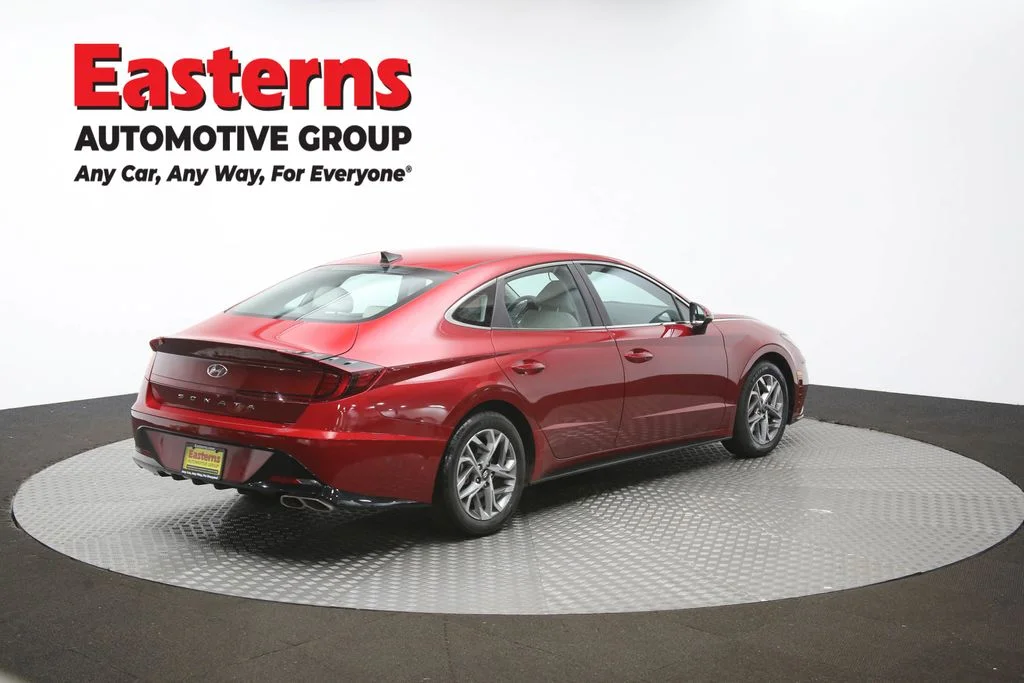 Used 2023 Red Hyundai SEL image 41