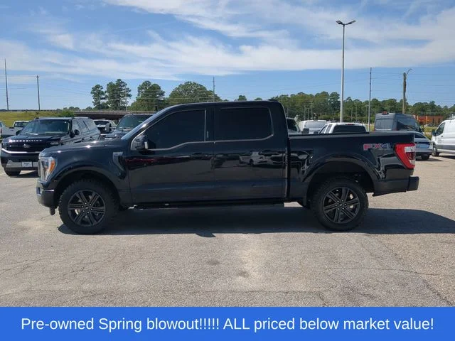 Used 2022 Black Ford Lariat image 10