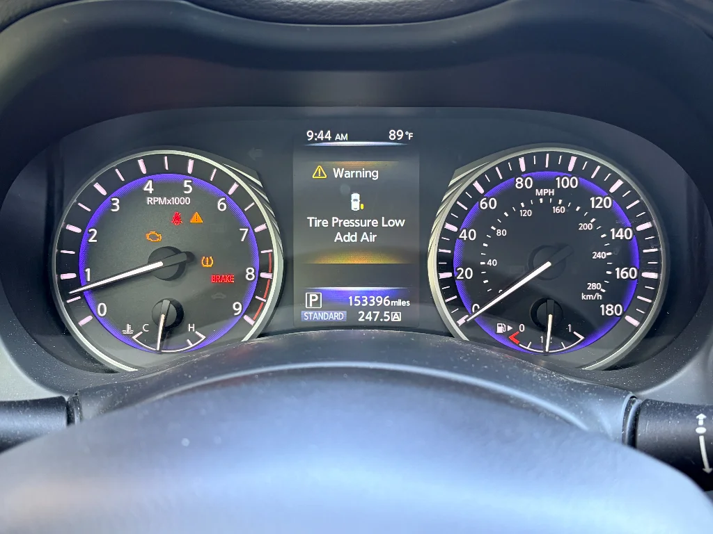 Used 2015 Liquid Platinum INFINITI Premium image 12