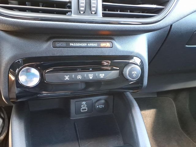 Used 2024 Gray Ford ST-Line image 19