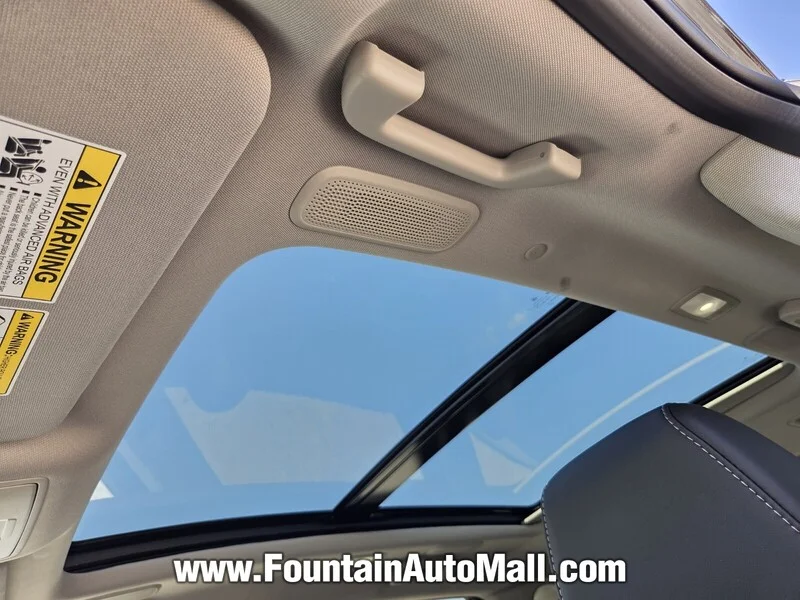 Used 2026 Magestic Black Pearl Acura FWD W/TECHNOLOGY PACKAGE image 17