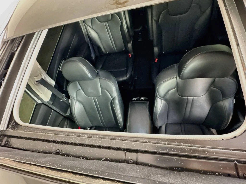 Used 2022 Silver Kia EX image 26