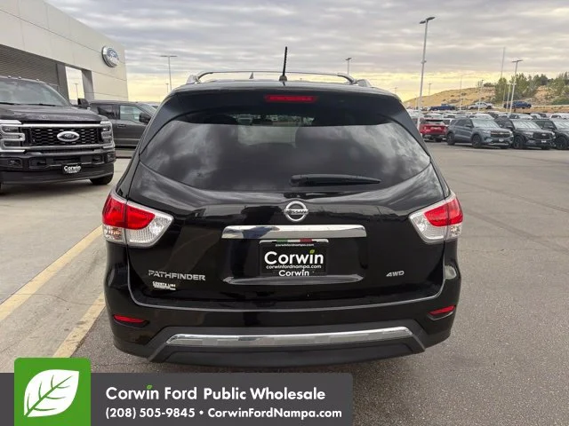 Used 2016 Black Nissan S image 6