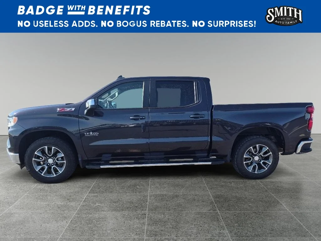 Used 2023 Dark Ash Metallic Chevrolet LT image 7