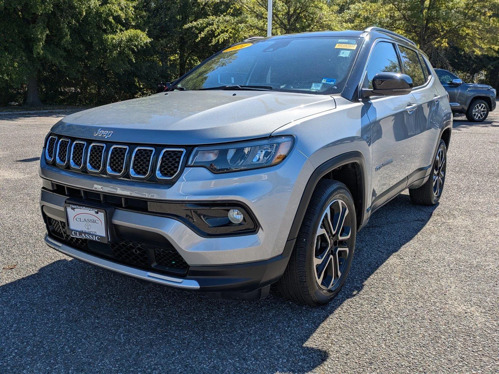 Used 2024 Black Clearcoat Jeep Limited image 8