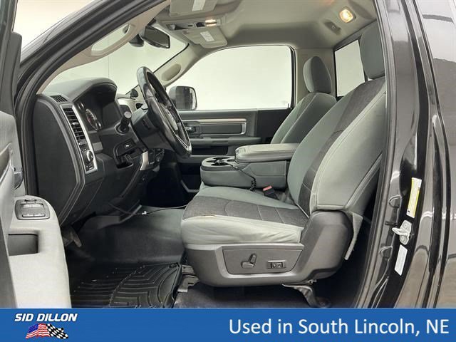 Used 2016 Brilliant Black Crystal Pearlcoat Ram SLT image 18