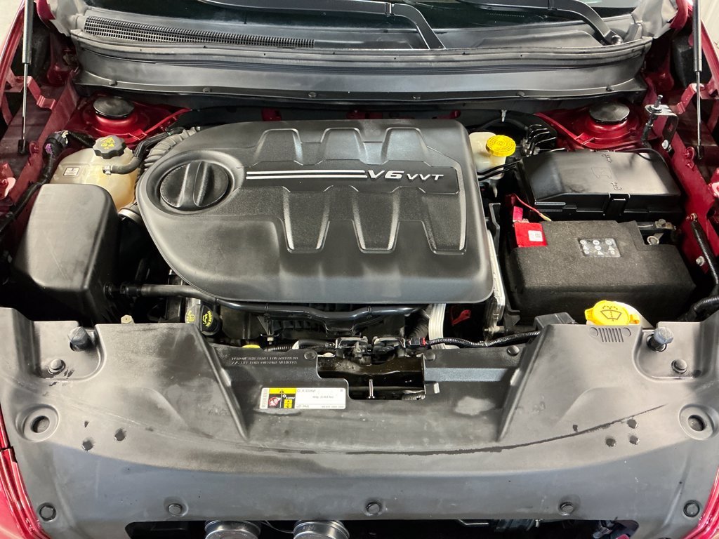 Used 2016 Red Jeep Limited image 10