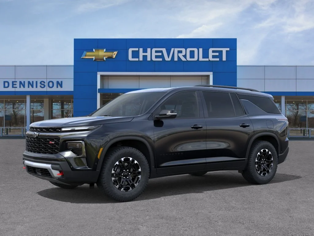 2027 Chevrolet Traverse Z71 - Photo 2
