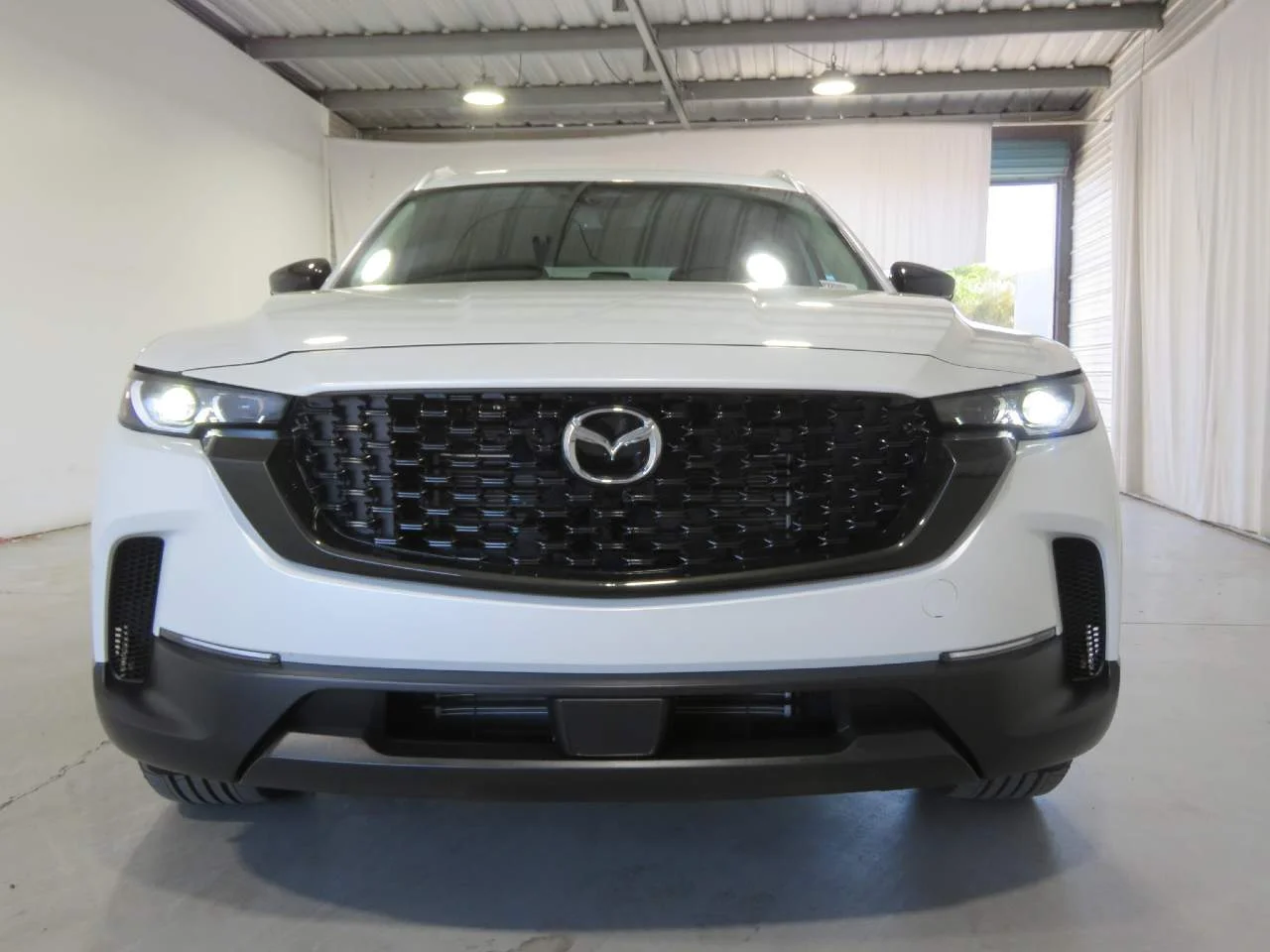 Certified Used 2025 Wind Chill Pearl Mazda 2.5 S Premium Plus image 2
