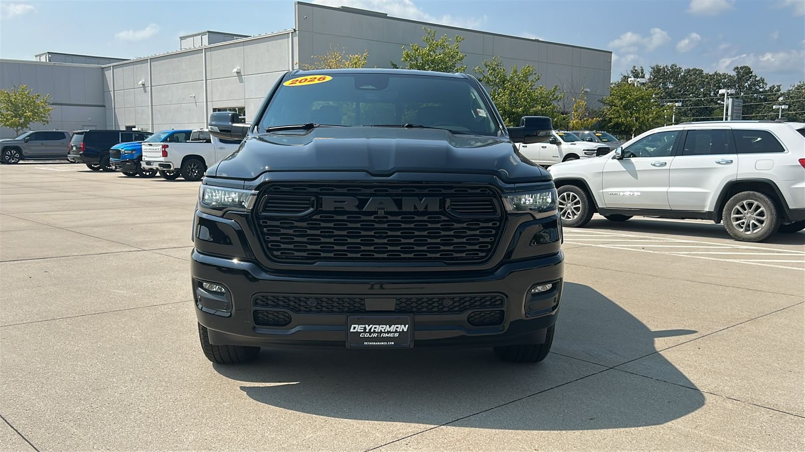 New 2026 Diamond Black Crystal Pearlcoat RAM Big Horn/Lone Star image 9