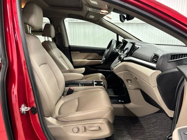 Used 2024 Red Honda EX-L image 20