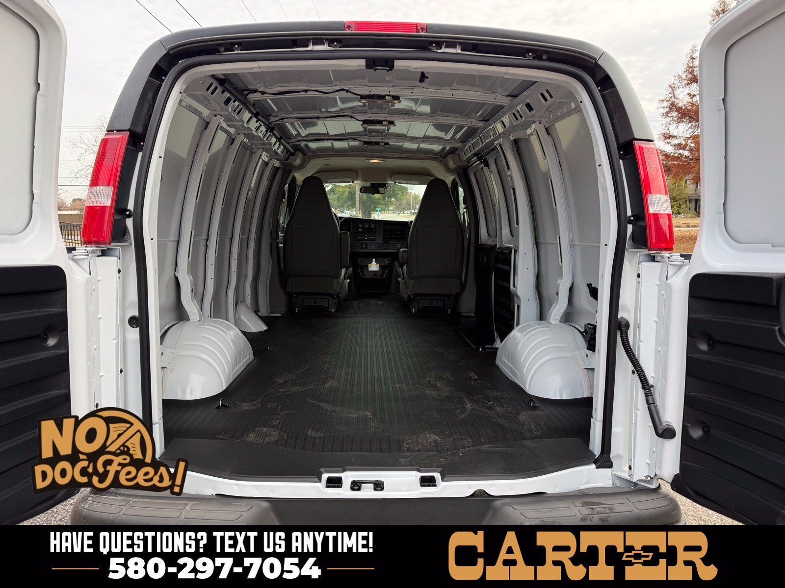 2025 Chevrolet Express Cargo Work Van - Photo 27