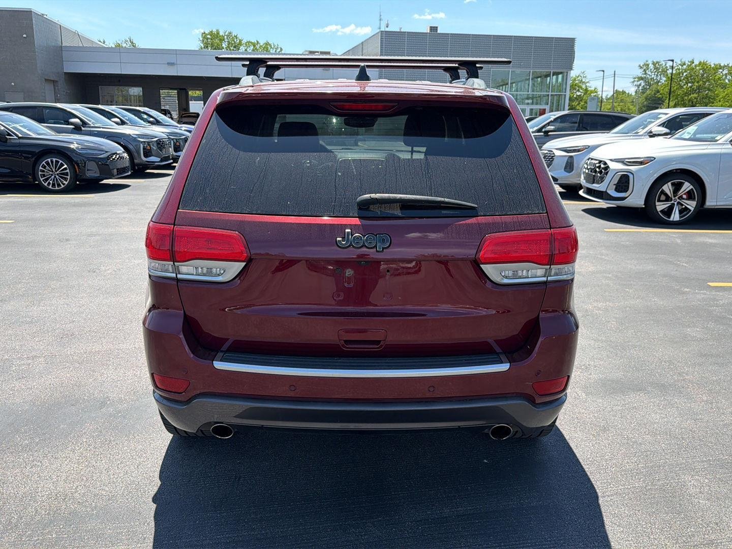 Used 2018 Velvet Red Pearlcoat Jeep Sterling Edition image 6