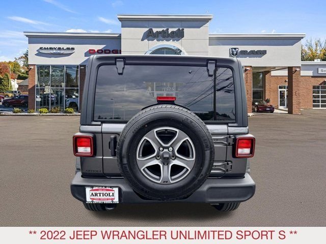 Used 2022 Gray Jeep Unlimited Sport S image 6