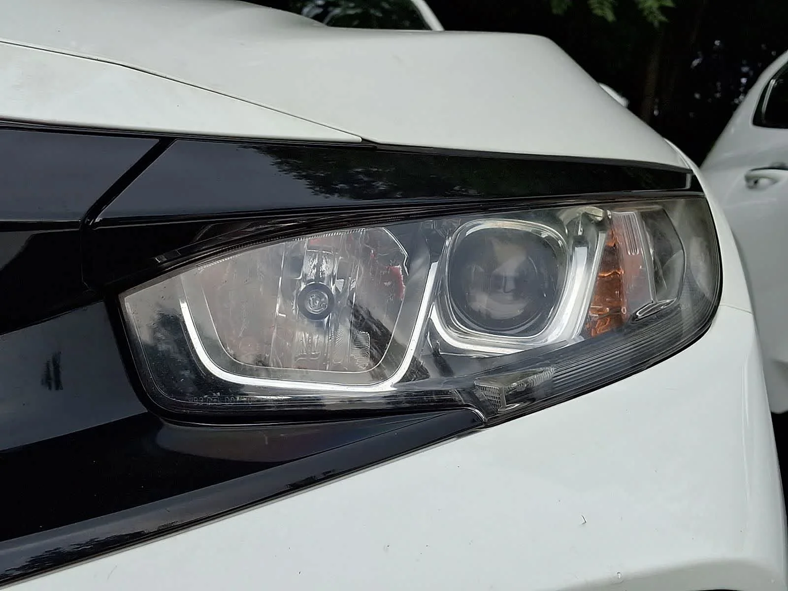 Used 2017  Honda  image 4