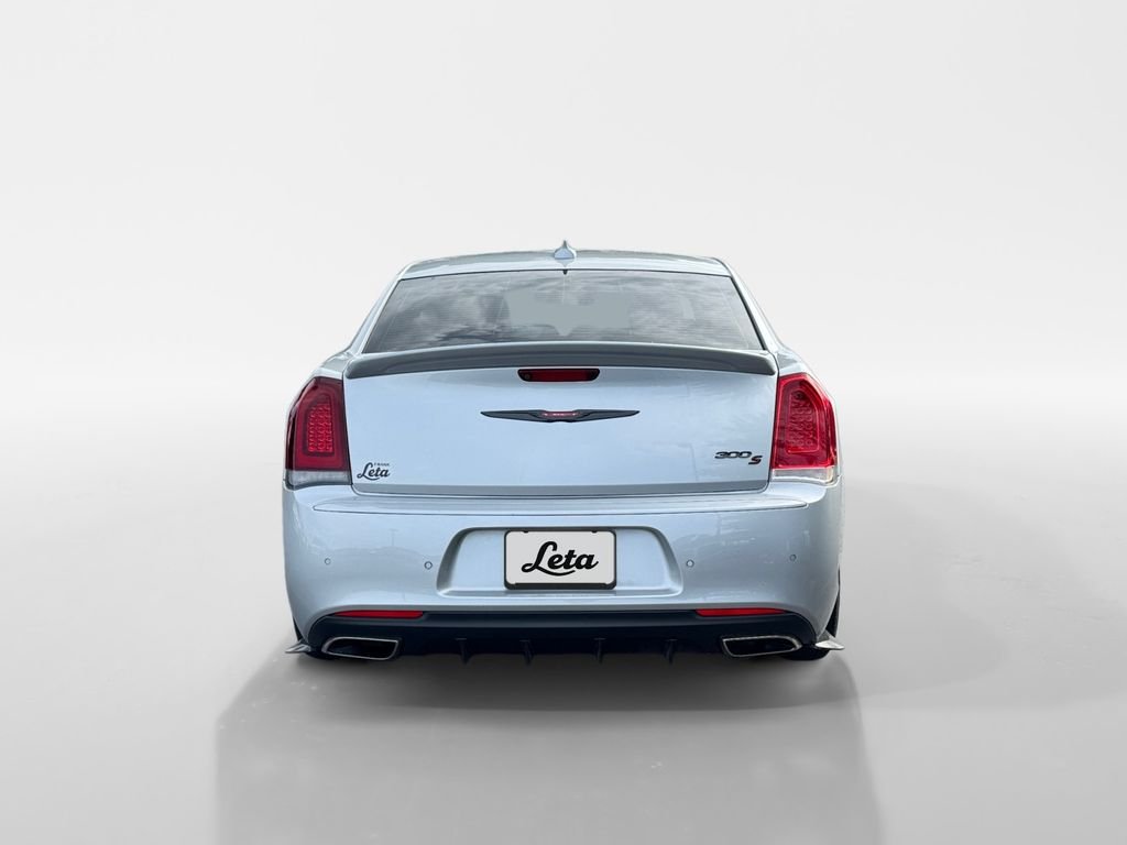 Used 2021 Silver Mist Clearcoat Chrysler S image 5