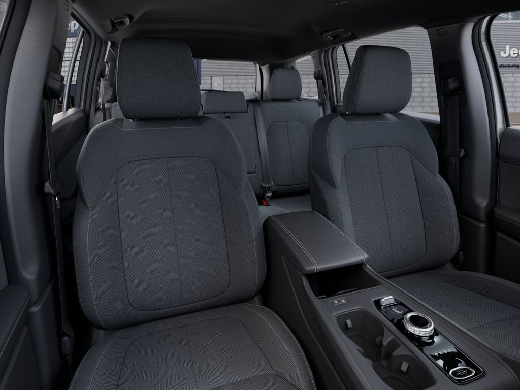 New 2026 Silver Zynith Clear-Coat Exterior Paint Jeep Laredo image 16