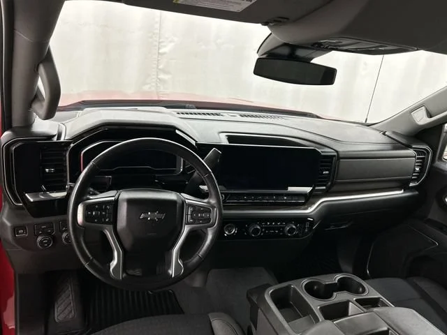 Used 2022 RED HOT Chevrolet RST image 22