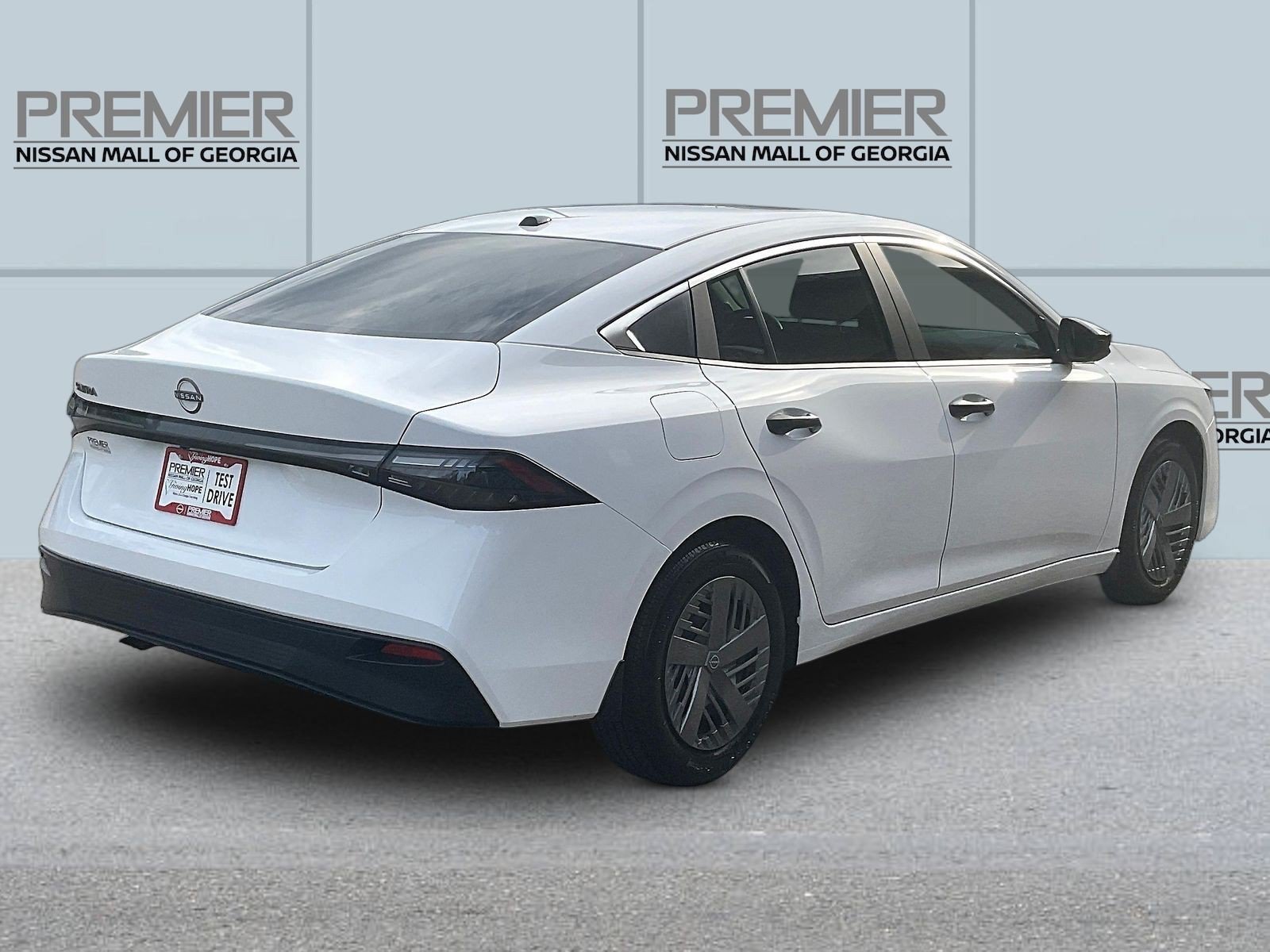 Certified Used 2026 White Nissan S image 7