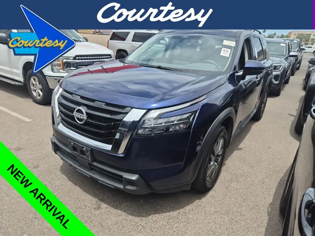 2025 Nissan Pathfinder SV 2WD's photo