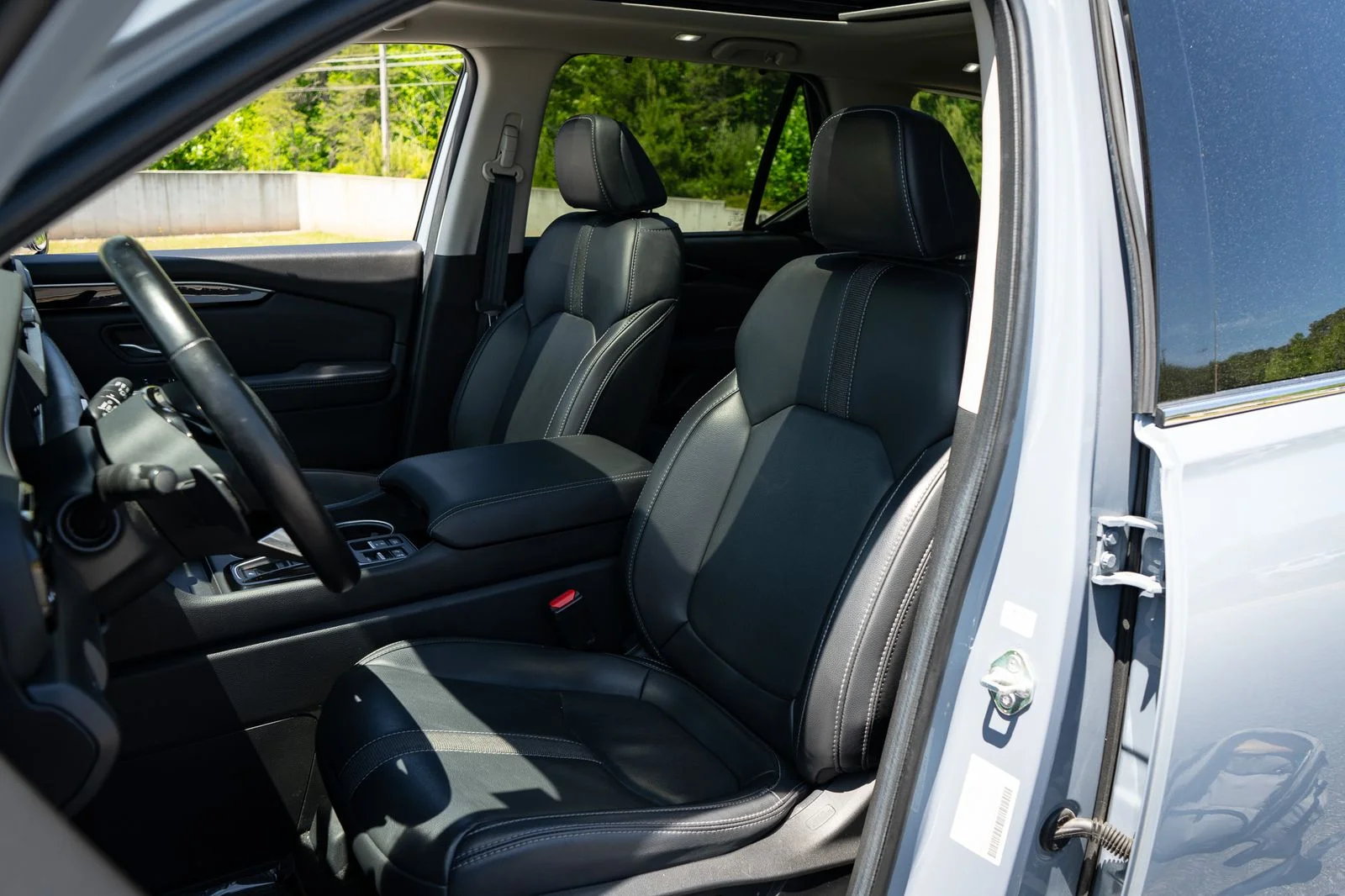 Used 2024  Honda Touring image 15