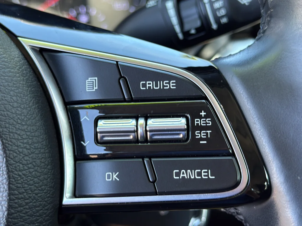 Certified Used 2019 Blue Kia S image 18