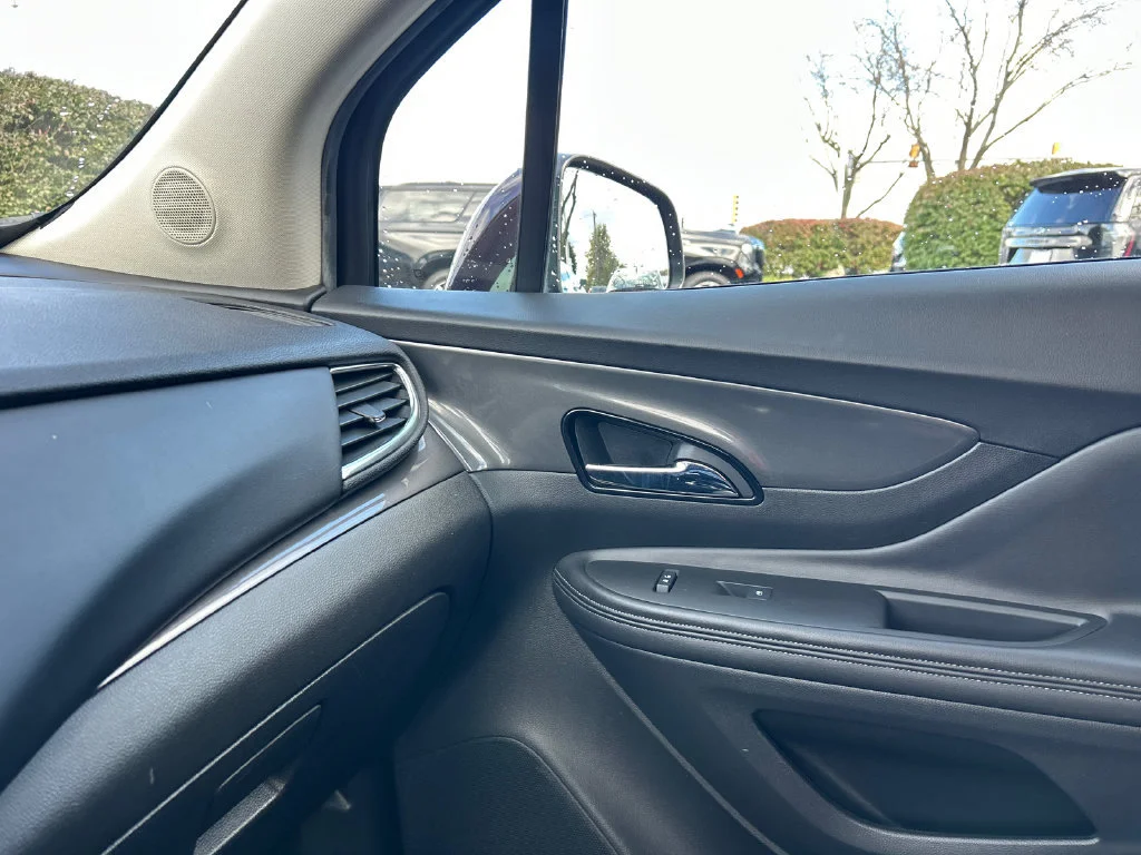 2017 Buick Encore Sport Touring - Photo 28