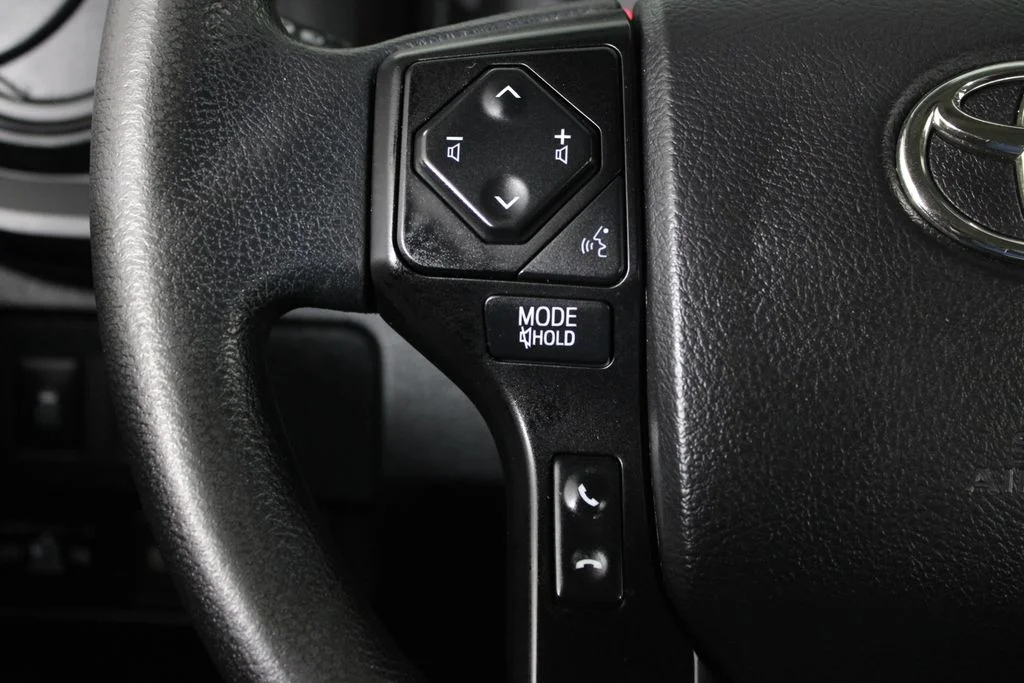 Used 2022 Silver Toyota SR image 23