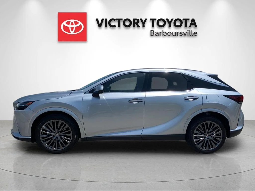 Used 2025 Silver Lexus 350 Luxury image 2