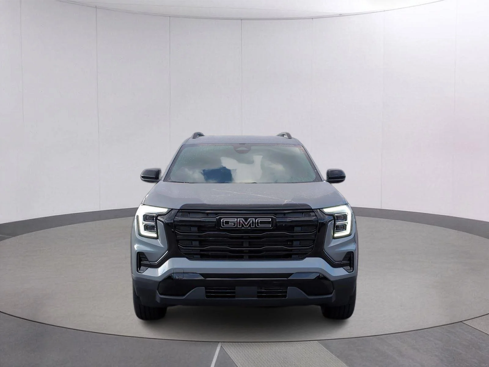 New 2026 Sterling Metallic GMC Elevation image 8