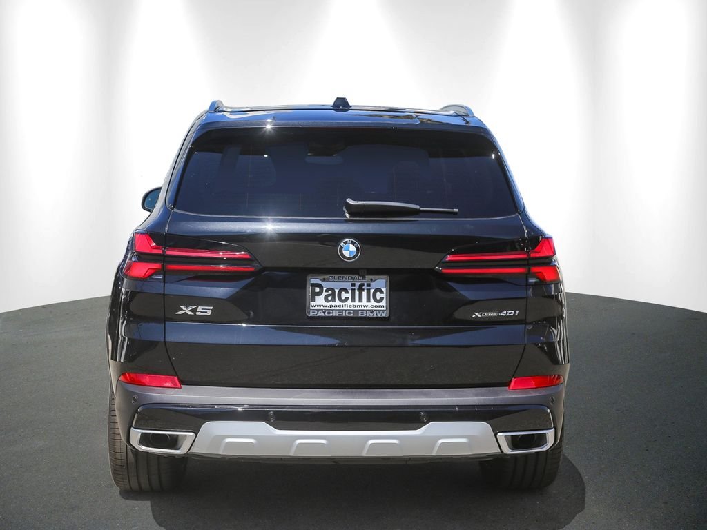 New 2026 Black Sapphire Metallic BMW xDrive40i image 5