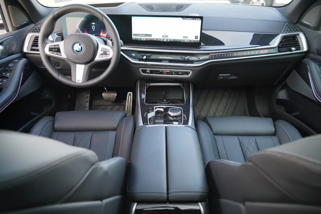 2026 BMW X5 50e - Photo 13