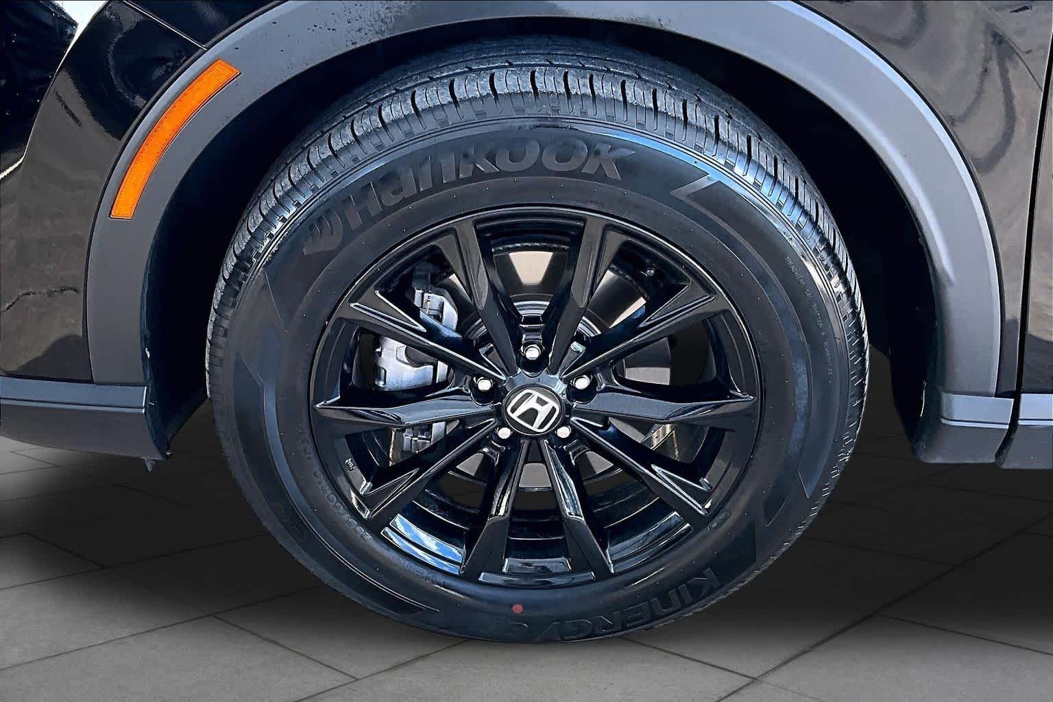 Used 2024 Crystal Black Pearl Honda Sport image 11