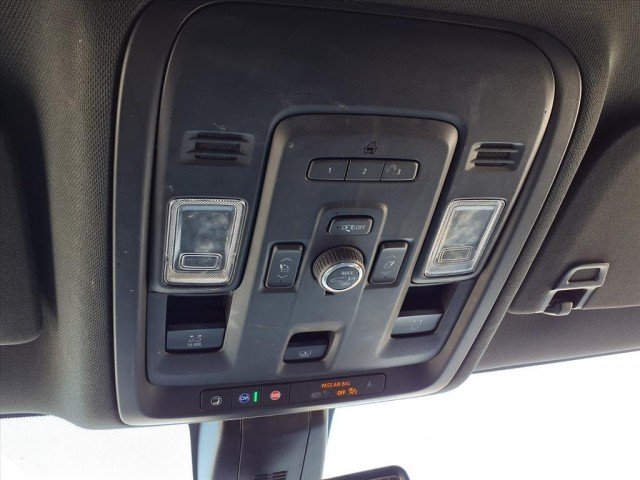 2021 GMC Yukon XL SLT - Photo 24