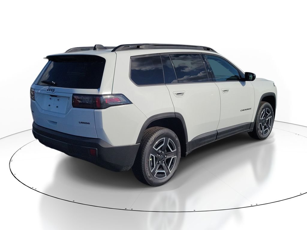 New 2026 Bright White Clearcoat Jeep Laredo image 4