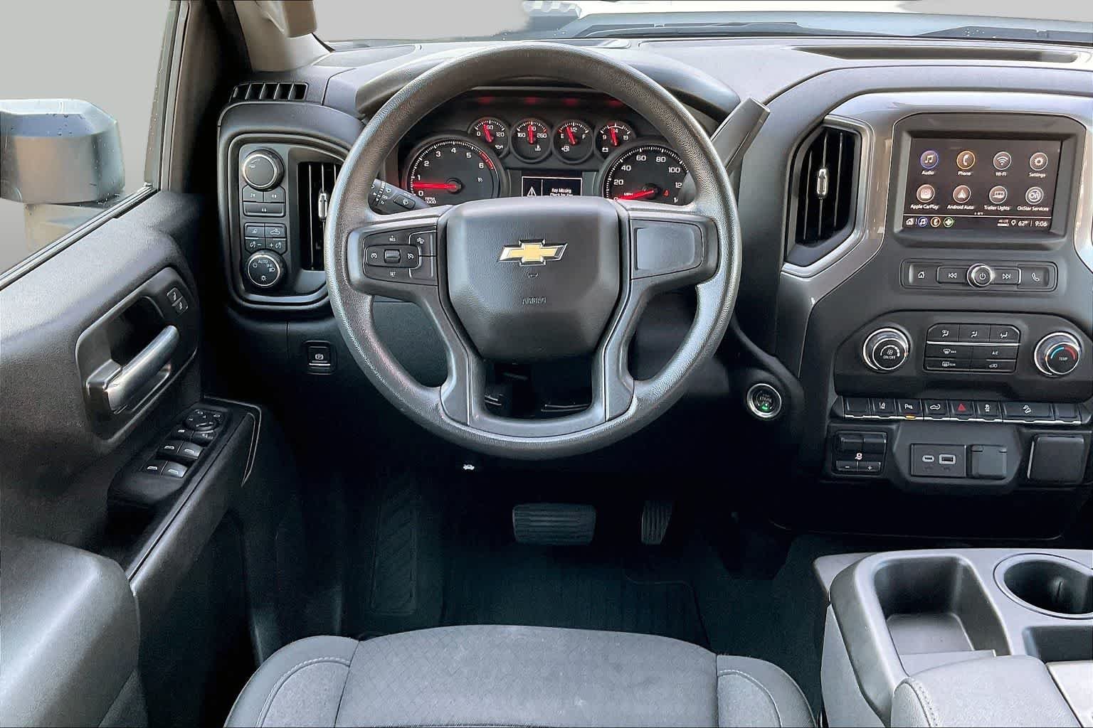 Used 2025 Summit White Chevrolet Custom image 4