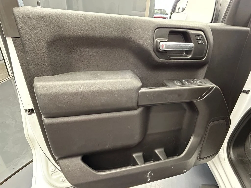 Used 2024 Summit White Chevrolet Custom image 43