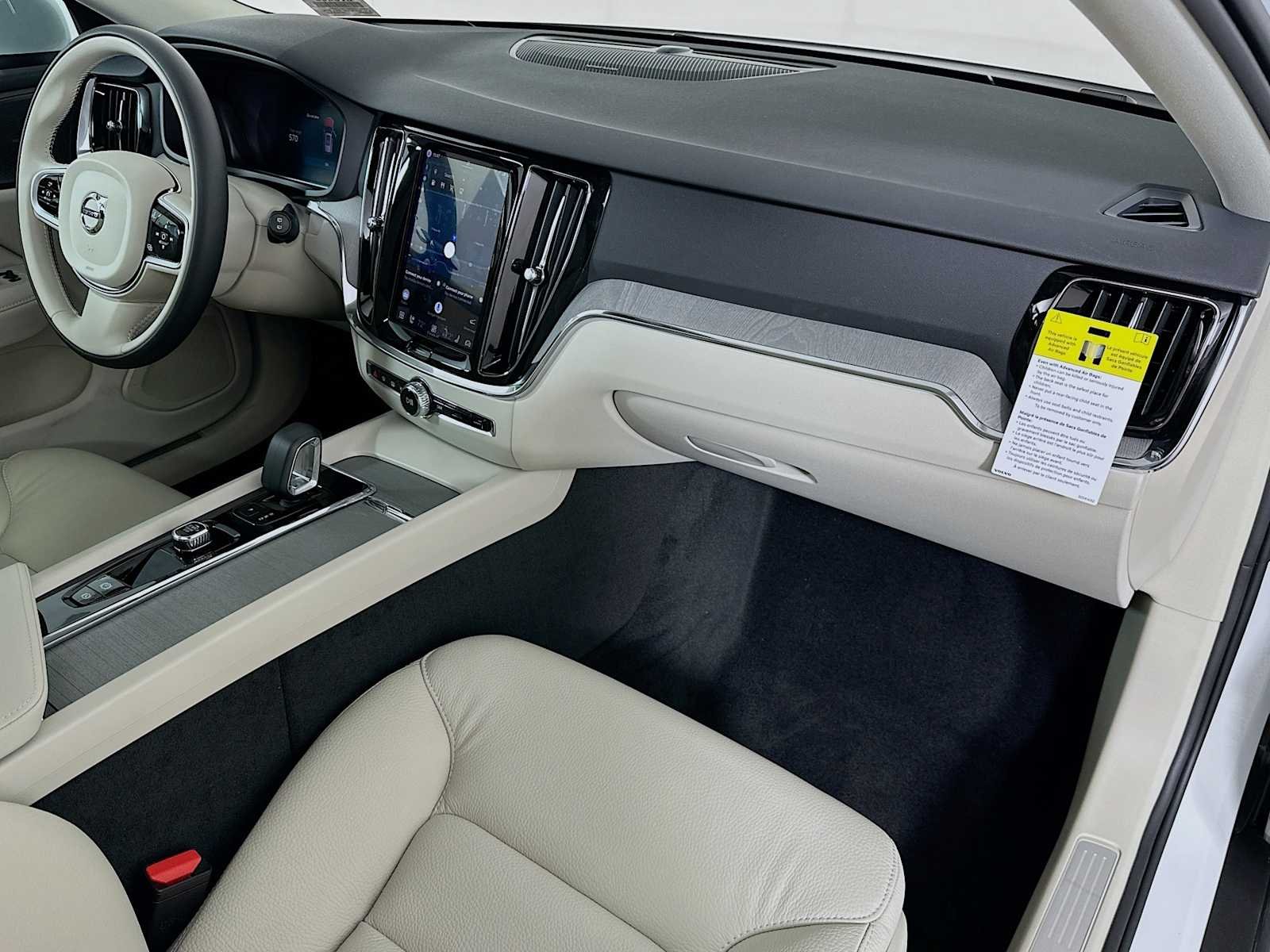New 2026 Crystal White Volvo Plus image 27