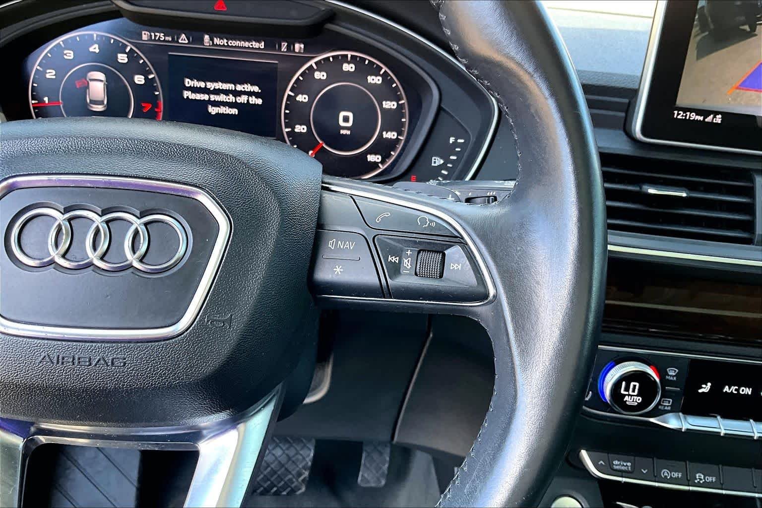 Used 2019 Florett Silver Metallic Audi Premium Plus image 25