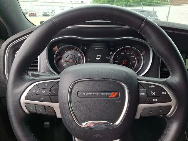 Used 2017 White Dodge SXT image 25