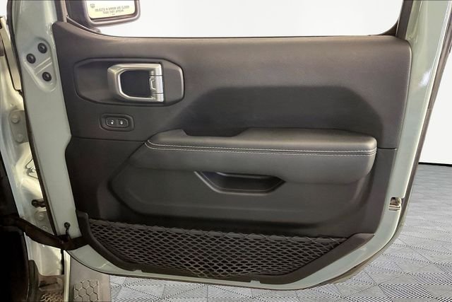Used 2023 Gray Jeep Sahara image 26