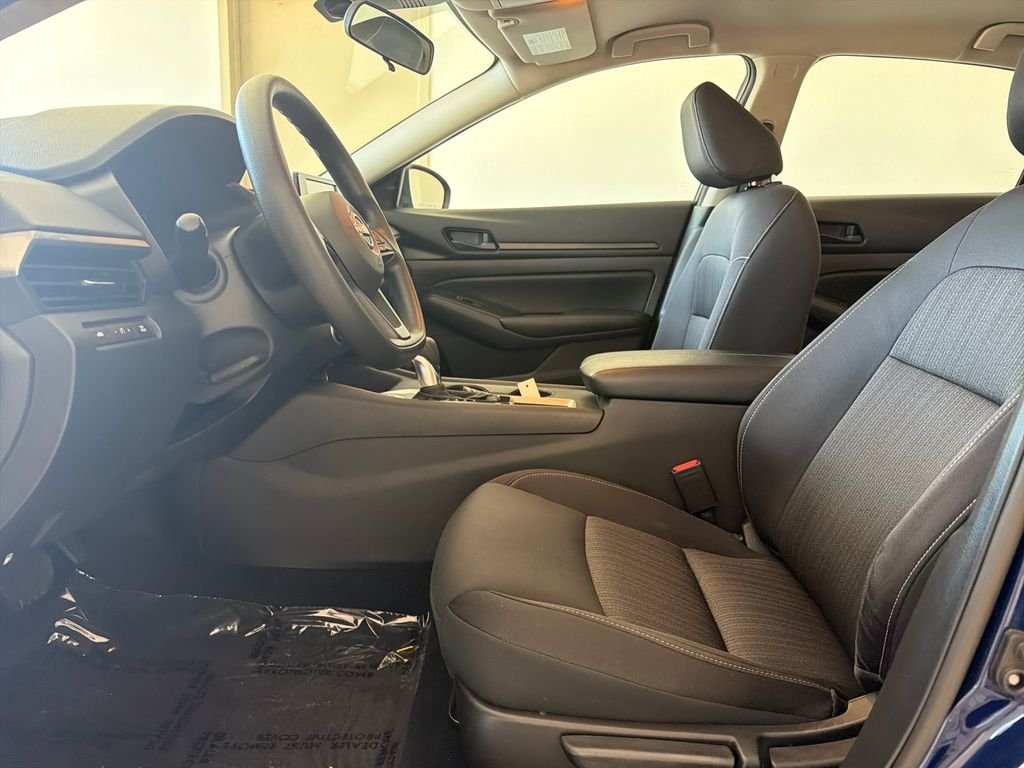 Used 2024 Blue Nissan 2.5 S image 13