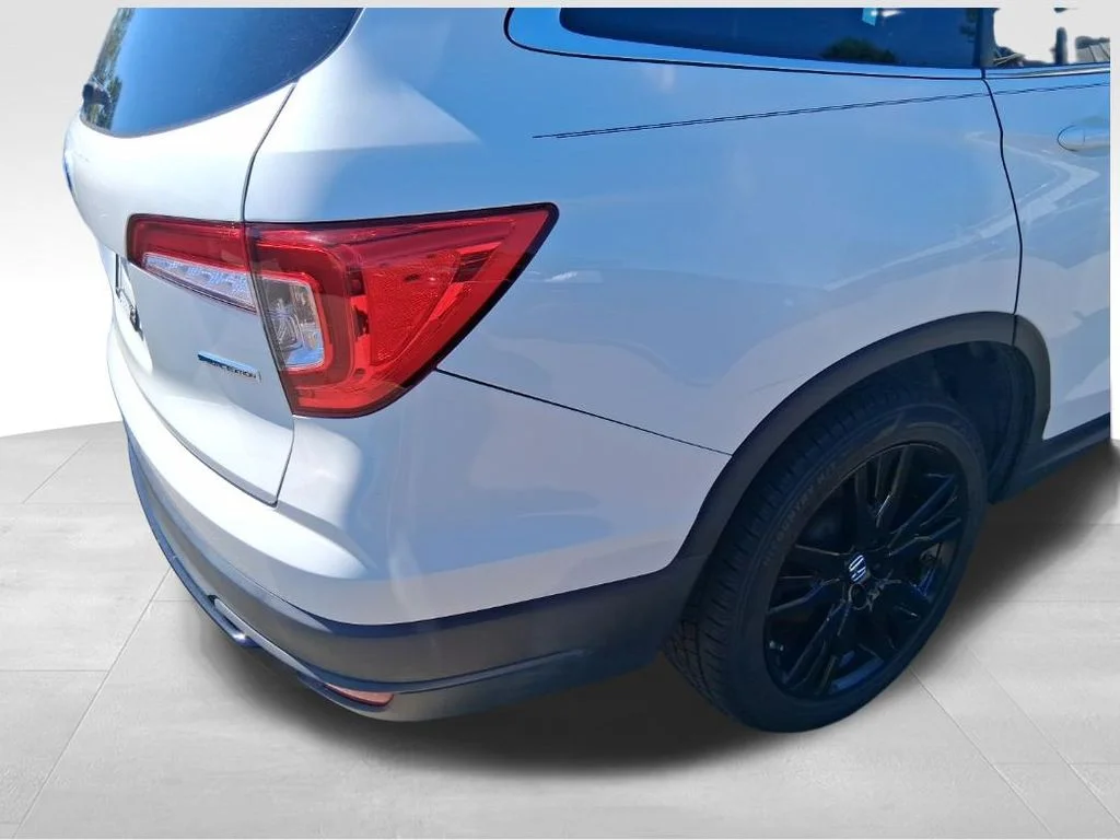 Used 2022  Honda Special Edition image 5
