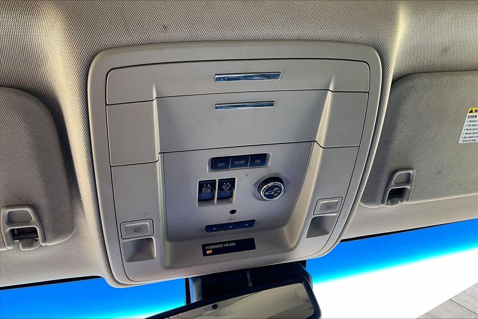 Used 2018 Iridescent Pearl Tricoat Chevrolet LT image 32
