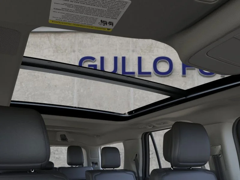 New 2026 Glacier Gray Metallic Tri-Coat Ford Platinum® image 22